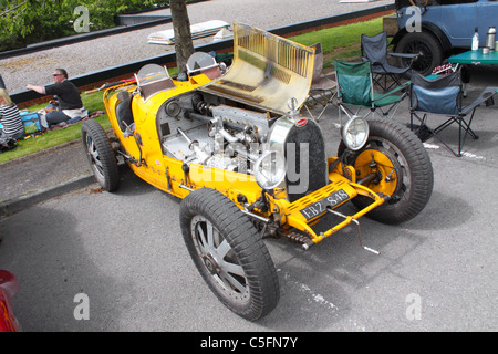 1927 Bugatti Typ 35 b am Selbstabholermarkt Hillclimb, Nordirland Stockfoto