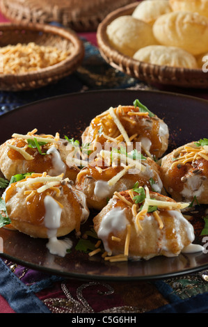 Pani Puri. Indischer Imbiss Stockfoto