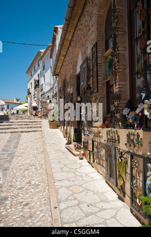 Schmalen traditionellen Straße Guadalest Spanien Stockfoto