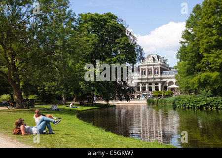 Vondelpark im Museumsviertel, Amsterdam, Niederlande Stockfoto