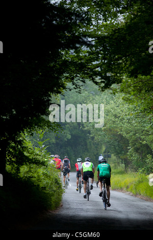 Radfahrer auf die Zick-Zack Box Hill Dorking Surrey Hills Stockfoto