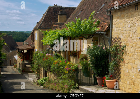 Steinhäuser in Rue de Guet Domme Dordogne Aquitanien Frankreich Stockfoto