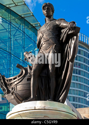 Die Statue von Horatio Nelson von Richard Westmacott Jr., RA (1775 – 1856) in der Stierkampfarena, Birmingham, England, errichtet im Jahre 1809 Stockfoto