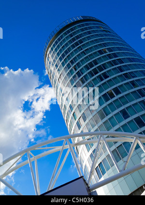 Die Rotunde im Bull Ring Center Birmingham England ursprünglich 1965 erbaut und 2008 renoviert und in Wohnungen umgewandelt Stockfoto