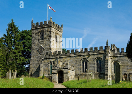 ST Cuthberts Pfarrkirche im Sommer Crayke North Yorkshire England Großbritannien GB Großbritannien Stockfoto