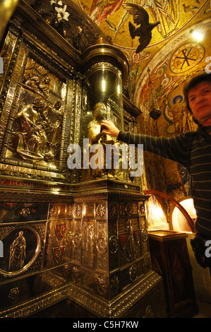 die schwarze Madonna im Kloster Montserrat in der Nähe von Barcelona Spanien Stockfoto