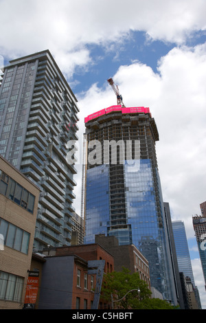 neuen Shangri-La Hotel und Eigentumswohnungen Turm unter Bau Toronto Ontario Kanada Stockfoto