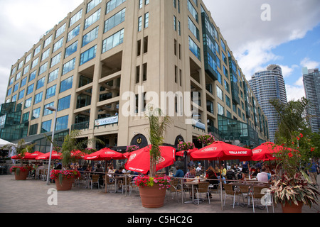 Wasserzeichen, irischer Pub-Bar und Restaurant Terrasse an der Waterfront Toronto Ontario Kanada Stockfoto