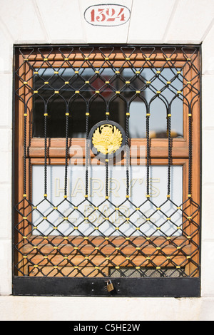 Das Fenster von Harrys Bar, Venedig, Italien Stockfoto