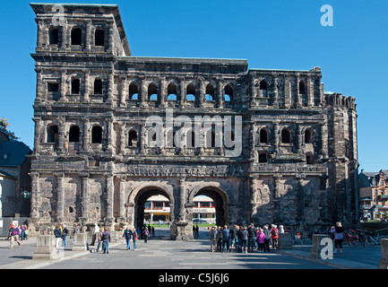 Porta Nigra, Wahrzeichen von Trier Und UNESCO-Weltkulturerbe, Porta Nigra, Wahrzeichen, Unesco Weltkulturerbe Stockfoto