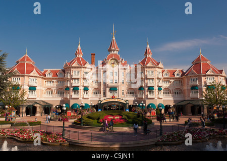 Das Disneyland Hotel in Disneyland Paris in Frankreich Stockfoto