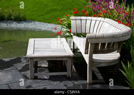 Blumengarten Sitz an der RHS Royal Horticultural Show Tatton Park, Cheshire, Juli 2011. Stockfoto