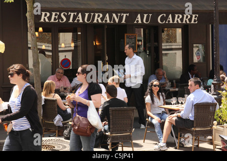 American Diner Essen außerhalb Paris Restaurant in Versailles Stockfoto