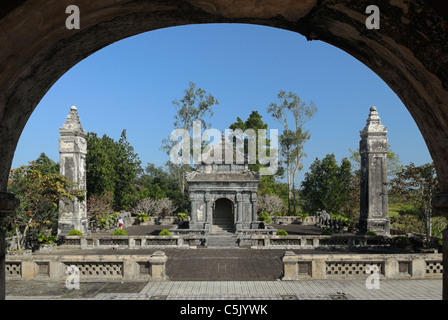 Asien, Vietnam, Hue. Königsgrab von Dong Khanh. 1993 zum UNESCO-Weltkulturerbe ernannt, ist Hue für seine komplexe geehrt. Stockfoto