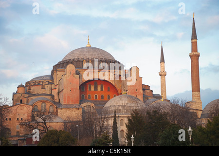 Hagia Sophia (537 n. Chr. vom byzantinischen Kaiser Justinian eingeweiht), Istanbul, Türkei Stockfoto