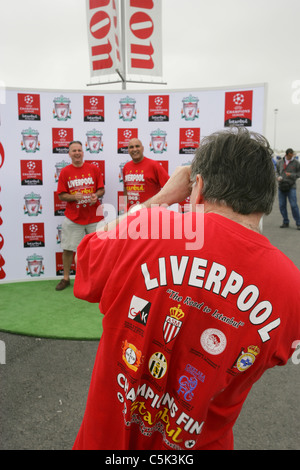 Liverpool-Fans in Istanbul für die 2005 UEFA Champions League Finale (endgültige Istanbul), Türkei Stockfoto