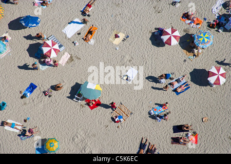 Menschen, die das Strandleben genießen Antenne, Buyukcekmece, südwestlich von Istanbul, Türkei Stockfoto