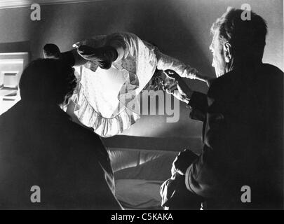 Der Exorzist Jahr: 1973 USA Jason Miller, Max von Sydow, Linda Blair Regie: William Friedkin Stockfoto