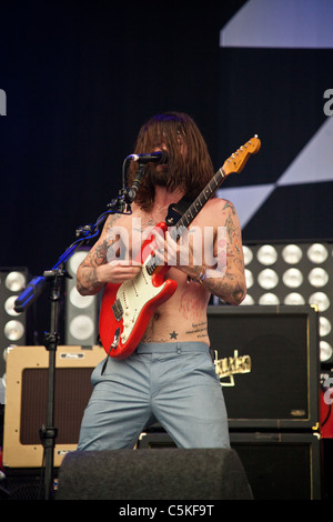 Biffy Clyro durchführen auf der Pyramide Bühne, Glastonbury Festival 2011, Somerset, England, Vereinigtes Königreich. Stockfoto