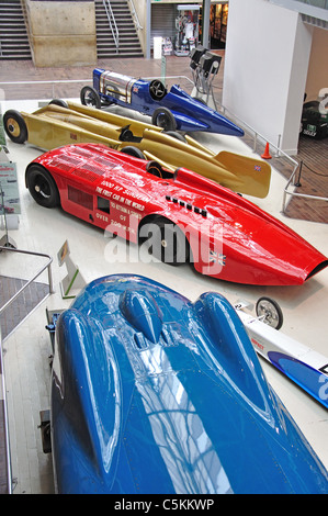 Bluebird und Sunbeam Welt Land Speed Cars, The National Motor Museum, Beaulieu, New Forest, Hampshire, England, Vereinigtes Königreich Stockfoto