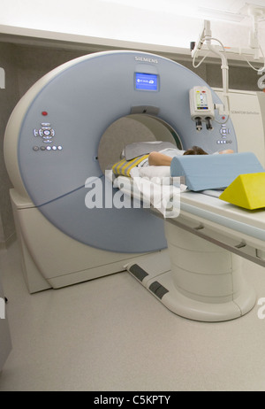 Dual-Energy SOMOTOM Definition CT-scanner Stockfoto