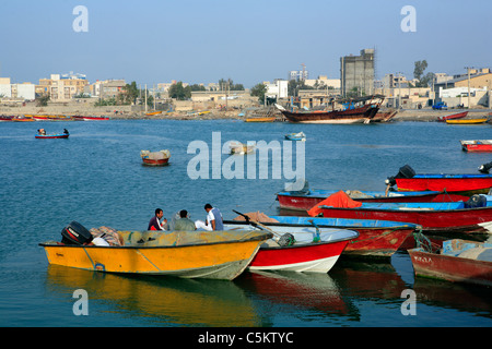 Traditionellen persischen Golf (Bandari) Schiffe, Bushehr, Provinz Buschehr, Iran Stockfoto