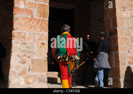 Karneval "Botarga - Motley LA CANDELARIA" in RETIENDAS. Guadalajara. Kastilien-La Mancha.SPAIN Stockfoto