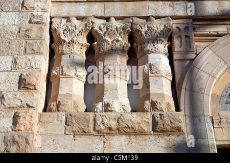 Katholische Kirche, Madaba, Jordanien Stockfoto