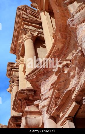 Deir heilige Halle (spät 12:00), Petra, Jordanien Stockfoto