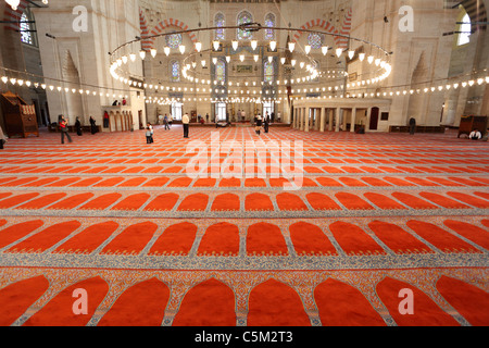 Innenraum der Süleymaniye-Moschee in Istanbul Stockfoto