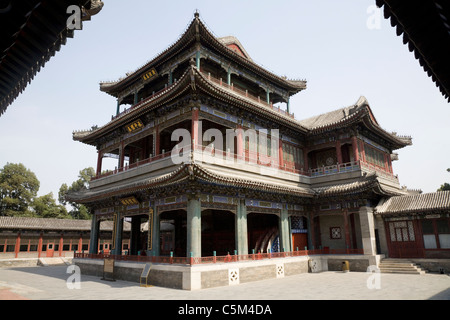 Große Bühne / Daxi Lou. Leistung Gebäude-bestehend aus: Vermögen, Gehalt, Langlebigkeit inszeniert im Sommerpalast, Peking, China. Stockfoto