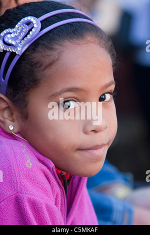 Kuba, Trinidad. Junges Mädchen auf einem Musikfestival. Stockfoto