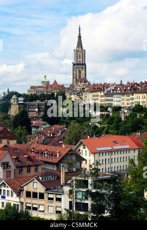 Bern, die Hauptstadt der Schweiz. Panorama mit Kathedrale. Stockfoto