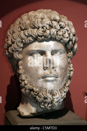 Lucius Ceionius Commodus Verus Armeniacus Römischer Kaiser 2 Cent n. Chr. Perge Perga Türkei Lucius Aurelius Verus ,130 – 169 war römischer Kaiser von 161 Stockfoto