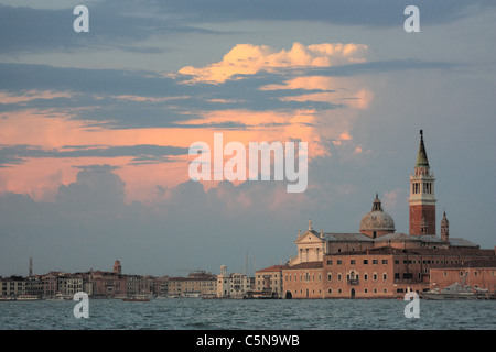 Isola di San Giorgio Maggiore, Canaletto Wolken, Venedig, Italien Stockfoto