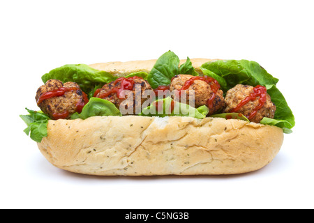 Frikadelle Sub Sandwich aus niedrigen Perspektive isoliert auf weiss. Stockfoto