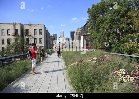 Highline Park, Abschnitt 2 im Juni 2011 eröffnet, Manhattan, New York City, USA Stockfoto