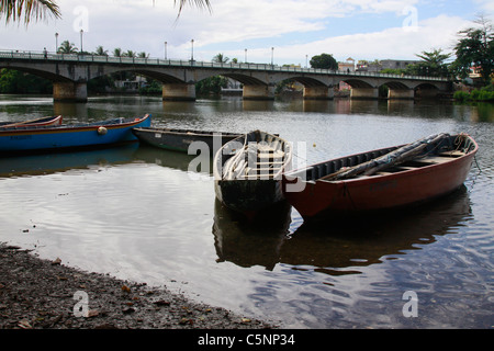 die Pont-la-Ville Noire, Brücke fand noch in Maheboourg, Süd-Ost von Mauritius, bauen, vor hundert Jahren, Panoramablick Stockfoto