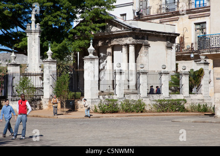 Kuba, Havanna. El Templete, Kennzeichnung der Stelle, wo Havanna im Jahre 1599 gegründet wurde. Bau fertiggestellt 1828. Stockfoto