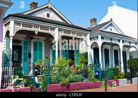 Typische double Shotgun House im French Quarter von New Orleans Stockfoto