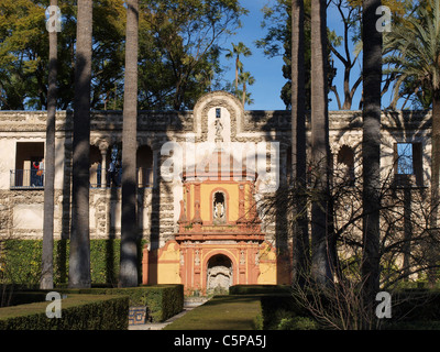 Bestandteil der Reales Alcazares Schlossgärten und Wand in Sevilla, Spanien. Stockfoto