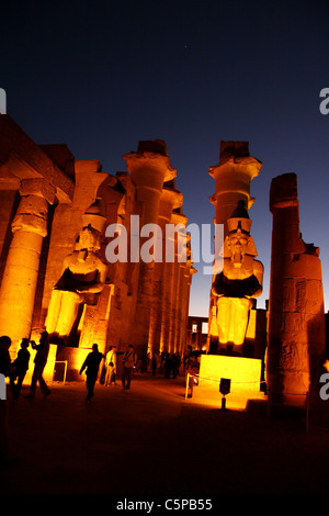 Luxor-Tempel - Hof von König Ramses II. Stockfoto