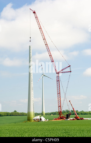 Aufbau Windkraftanlage Bei Gaunersdorf Niederoesterreich Wind Kraftwerk In Der Nahe Von Gaweinstal Niederosterreich Stockfotografie Alamy