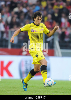 Fussball, Herren, Liga Total Cup in der Coface Arena Mainz, Borussia Dortmund (BVB) - Hamburger SV (HSV)---Mats Hummels (BVB) Stockfoto