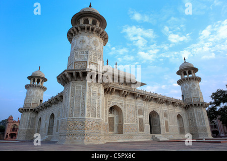 Itimad-Ud-Daulah Mausoleum (Baby Taj), 1622-1626, Agra, Indien Stockfoto