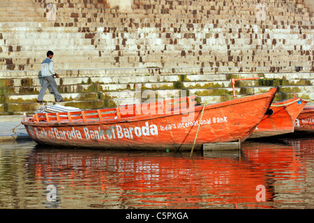 Varanasi (Benares, Benares, Banaras), Hindu heilige Stadt am Ganges (Ganga), Zustand von Uttar Pradesh, Indien Stockfoto