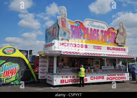 Eine Snack-Bar an der Santa Pod Rennstrecke, Northants, England. Stockfoto