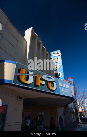 Außenseite des International UFO Museum und Forschungszentrum, Roswell, New Mexico, Vereinigte Staaten von Amerika Stockfoto