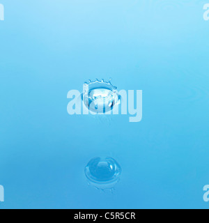 Wasser-Wellen Stockfoto