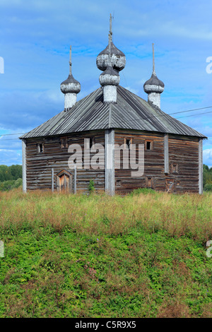 Hölzerne Kirche der Verklärung (1679), Izhma, Archangelsk (Archangelsk) Region, Russland Stockfoto